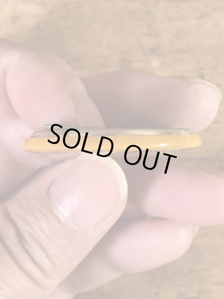 “Happiness Is Cic More Sales & Profits”と書かれたスマイルフェイスの70’sヴィンテージ缶バッチ