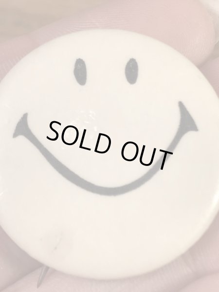 “Glass Head Los Angeles”のスマイルフェイスの70’sヴィンテージ缶バッチ