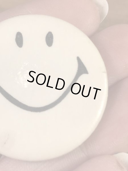 “Glass Head Los Angeles”のスマイルフェイスの70’sヴィンテージ缶バッチ