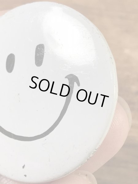 “Creative House”のスマイルフェイスの70’sヴィンテージ缶バッチ