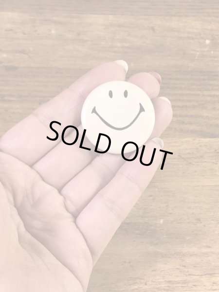 “Glass Head Los Angeles”のスマイルフェイスの70’sヴィンテージ缶バッチ