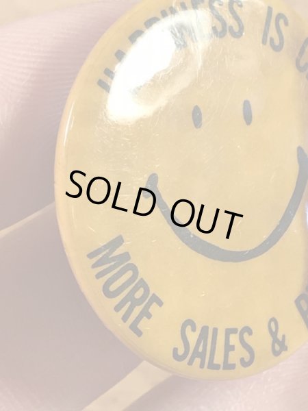 “Happiness Is Cic More Sales & Profits”と書かれたスマイルの70年代ビンテージ缶バッジ