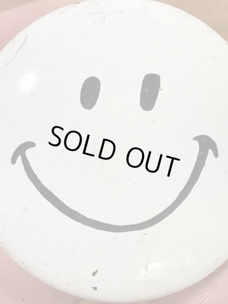 “Creative House”のスマイルの70年代ビンテージ缶バッジ