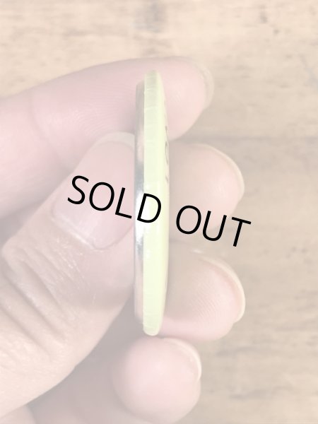 “London Bridge L.H.C.,AZ.”と書かれたスマイルの70年代ビンテージ缶バッジ