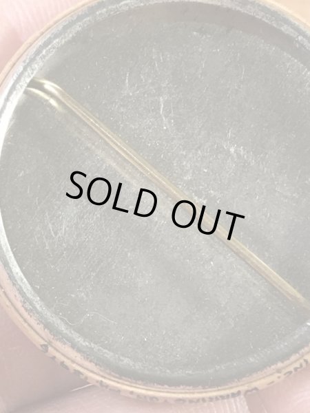 “Denhams”のスマイルフェイスの70’sヴィンテージ缶バッチ