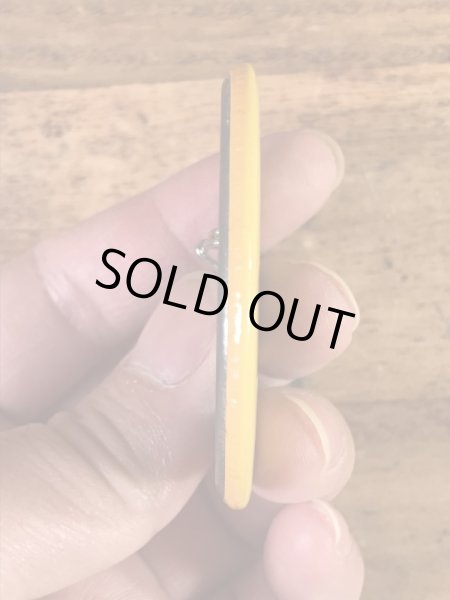 “Happiness Is New Band Uniforms!”と書かれたスマイルの70年代ビンテージ缶バッジ