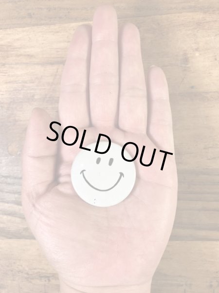 “Creative House”のスマイルの70年代ビンテージ缶バッジ