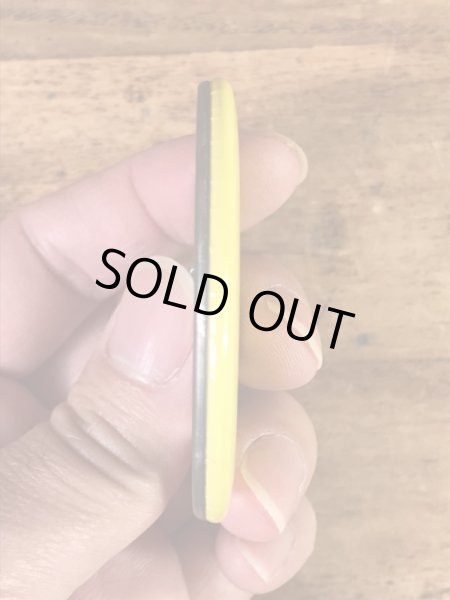 スマイルフェイスの金属製の80’s〜ヴィンテージ缶バッチ