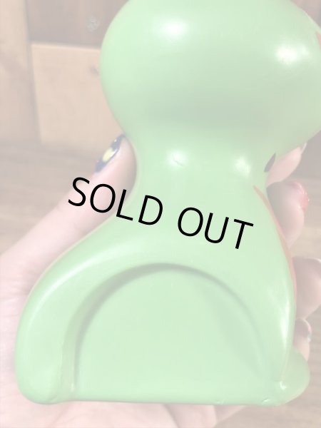 エイボン社製のジャンピンジミニーの70年代ビンテージシャンプーボトル