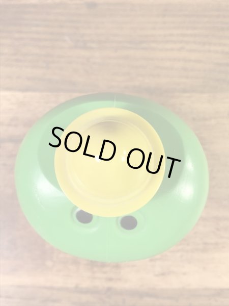 エイボン社製のジャンピンジミニーの70年代ビンテージシャンプーボトル