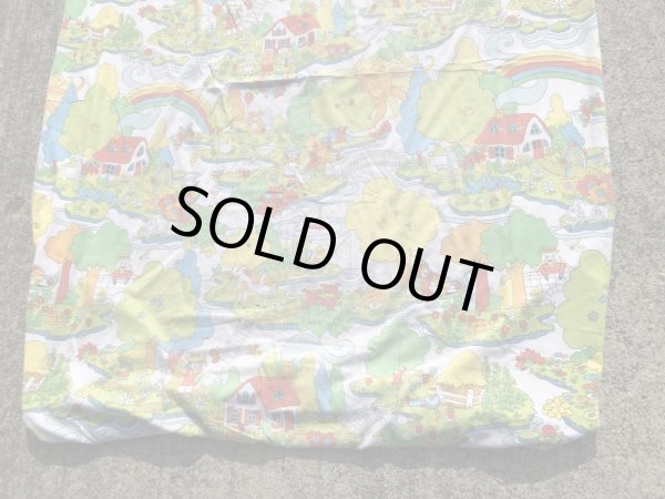 レインボーのポップアートの70’sヴィンテージBoxシーツ