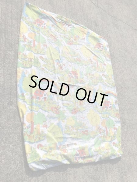 レインボーのポップアートの70’sヴィンテージBoxシーツ