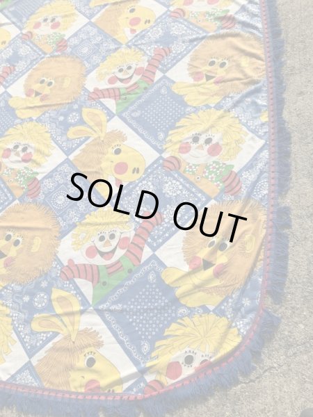 動物と男の子と女の子の柄のフリンジが付いた70年代ビンテージラウンドシーツ