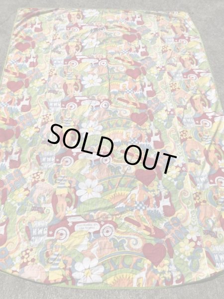 ラブ＆フラワーのヒッピー調の60〜70年代ビンテージフラットシーツ