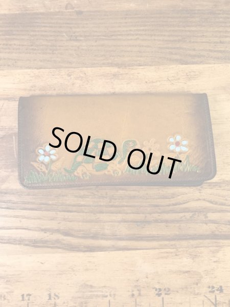 フラワーとカメが描かれたヒッピー調の70’sヴィンテージレザーウォレット