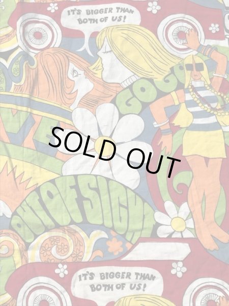 ラブ＆フラワーのヒッピー調の60〜70年代ビンテージフラットシーツ