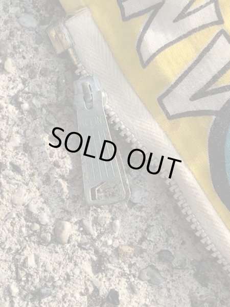 ヒッピー調の総柄の70年代ビンテージスリーピングバッグ