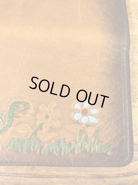 フラワーとカメが描かれたヒッピー調の70’sヴィンテージレザーウォレット