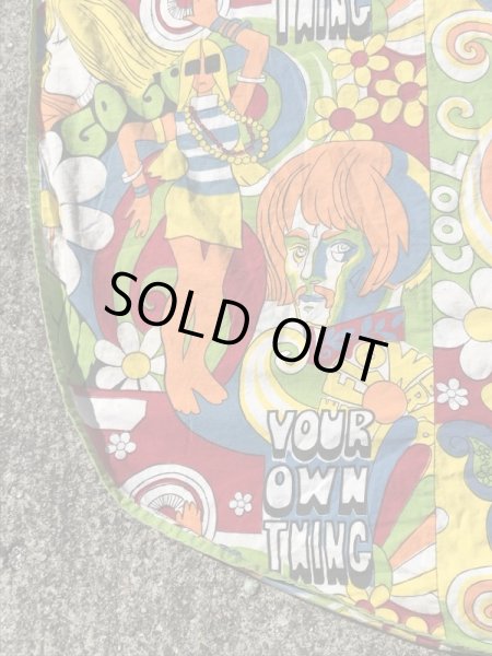 ヒッピー調のポップアートの60〜70’sヴィンテージキングサイズフラットシーツ