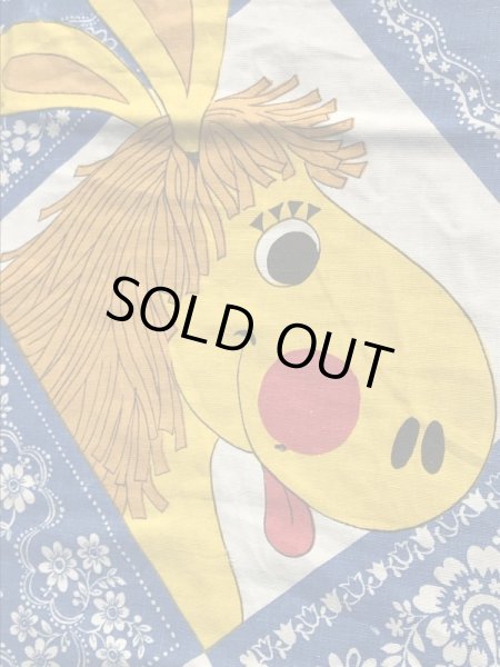 動物と男の子と女の子の柄のフリンジが付いた70年代ビンテージラウンドシーツ