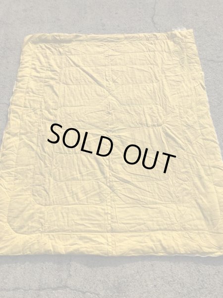 ヒッピー調の総柄の70年代ビンテージスリーピングバッグ