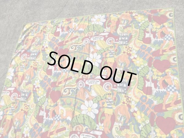 ラブ＆フラワーのヒッピー調の60〜70年代ビンテージフラットシーツ