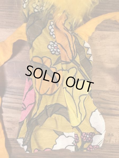 ヒッピー調のモンスターの70年代ビンテージパペットドール