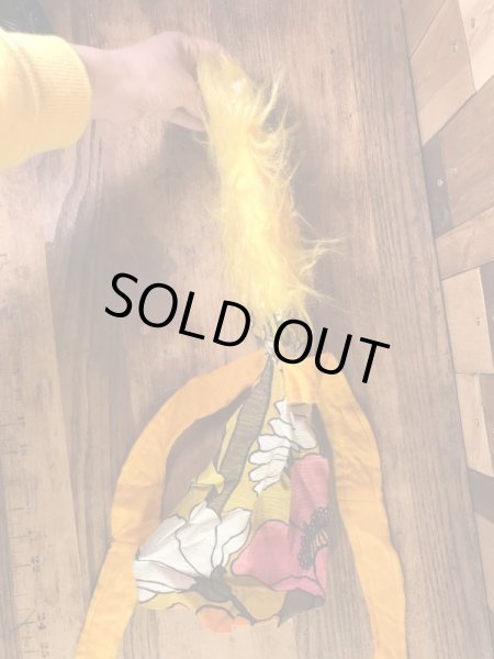 ヒッピー調のモンスターの70年代ビンテージパペットドール