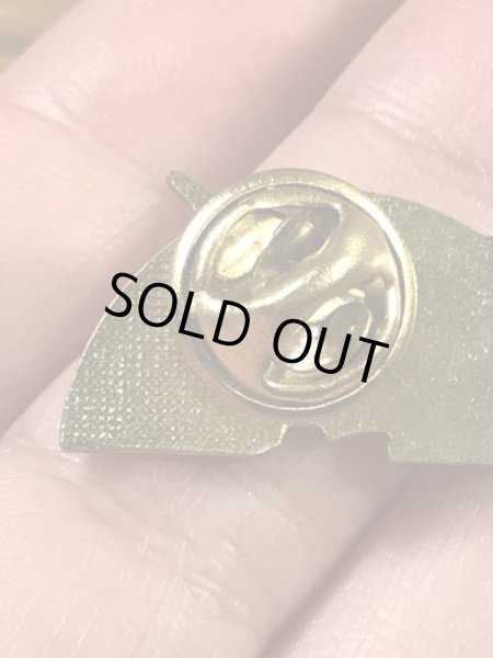 レインボーとユニコーンの70〜80年代ビンテージエナメルピンバッジ