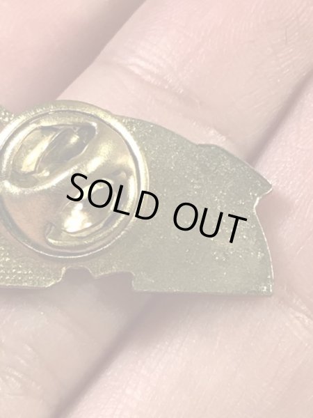 レインボーとユニコーンの70〜80’sヴィンテージエナメルピンズ