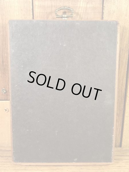 キノコやフラワーが描かれた70’sヴィンテージ壁掛け