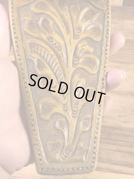 フラワーが彫り込まれたウッド製の70’sヴィンテージブーツジャック