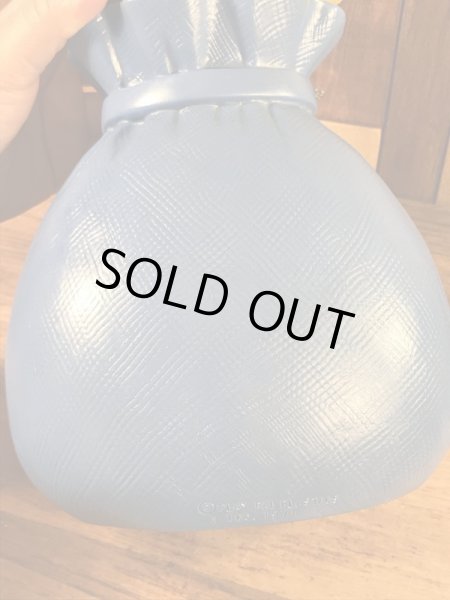 Play Pal社製のドルモンスターの70’sヴィンテージコインバンクドール