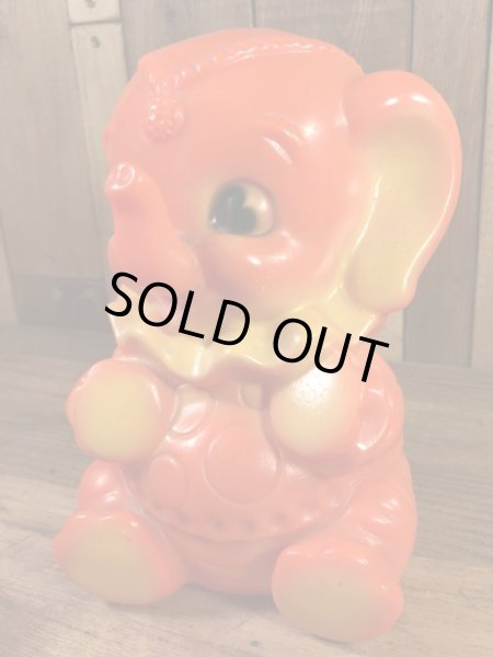 Dremland Creations社製のゾウの60年代ビンテージ貯金箱フィギュア