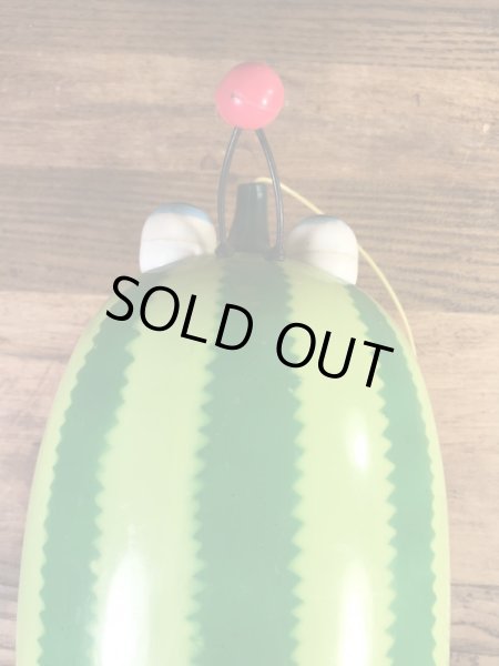 Vanda Cragstan社製のワッキーメロンの60年代ビンテージプルトイ