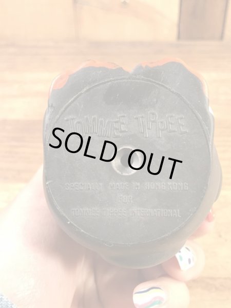 Tommee Tippee社製のペンギンの70’sヴィンテージスクイーズトイ