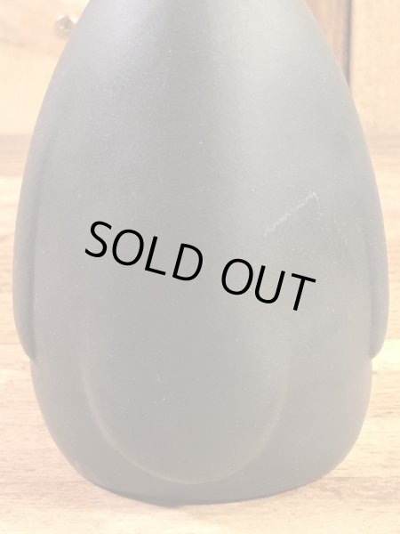 Tommee Tippee社製のペンギンの70年代ビンテージソフビドール