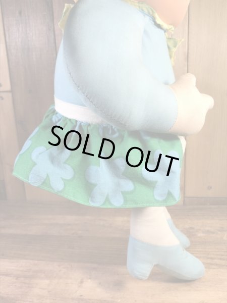 Mattel社製の“Mother Goose”の70’sヴィンテージラバーフェイスドール