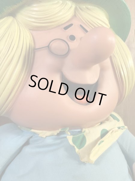 マテル社製のマザーグースの70年代ビンテージトーキングプラッシュドール