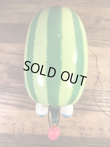 Vanda Cragstan社製のワッキーメロンの60年代ビンテージプルトイ