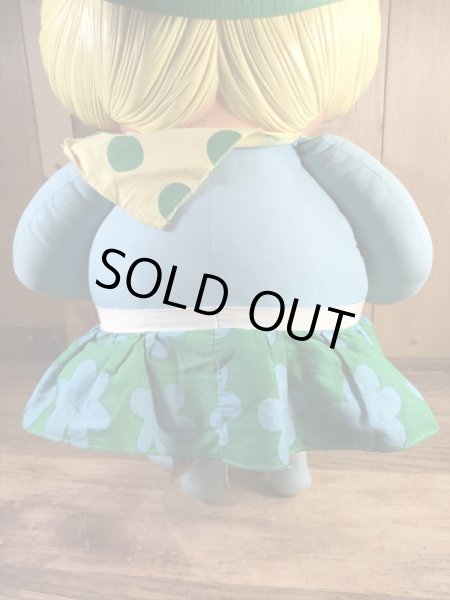 Mattel社製の“Mother Goose”の70’sヴィンテージラバーフェイスドール