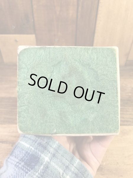 R&W Berries社製のシリスカルプスの70’sヴィンテージメッセージドール