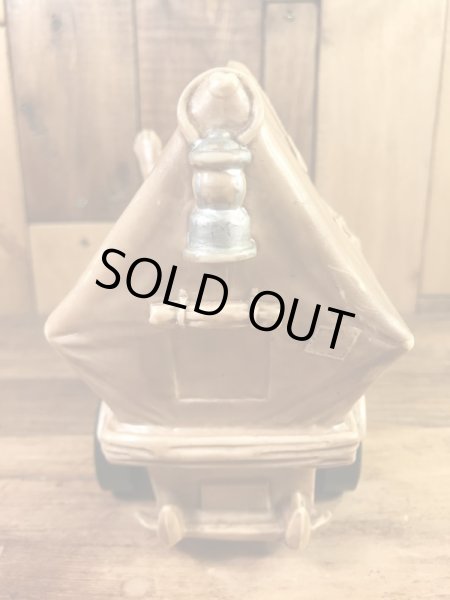 Boy Indu's社製のスパークスキャンパーの70年代ビンテージ貯金箱フィギュア