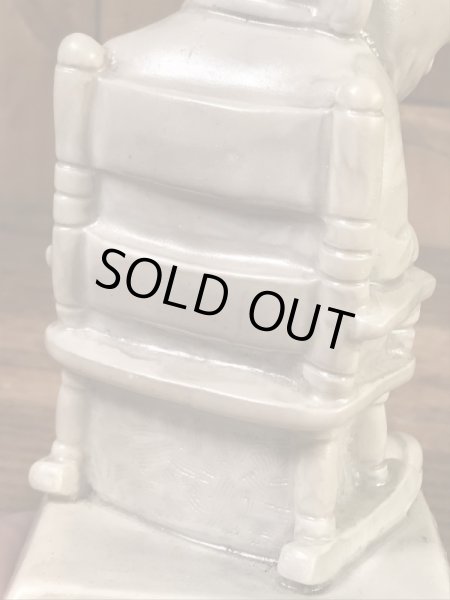 “World's Greatest Grandpa”のメッセージが書かれたシリスカルプスの70年代ビンテージメッセージドール