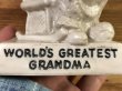 “World's Greatest Grandma”のメッセージが書かれたシリスカルプスの70年代ビンテージメッセージドール