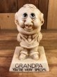 “Grandpa You're Very Special”のメッセージが書かれたシリスカルプスの70年代ビンテージメッセージドール