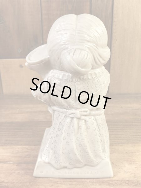 “World's Bast Mother”のメッセージが書かれたシリスカルプスの70年代ビンテージメッセージドール