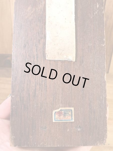 "World's Greatest Mother"のメッセージが書かれた木製の70年代ビンテージ壁掛けミラー