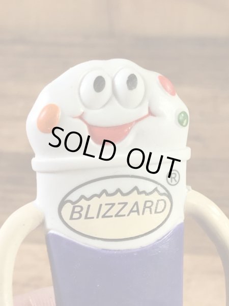 デイリークイーンのブリザードの90年代ビンテージベンダブルフィギュア