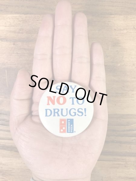 ドミノピザのメッセージが書かれた80年代〜ビンテージ缶バッジ